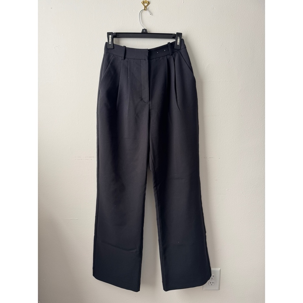 Abercrombie & Fitch Black Dress Pants with Pleated Front and Wide Waistband